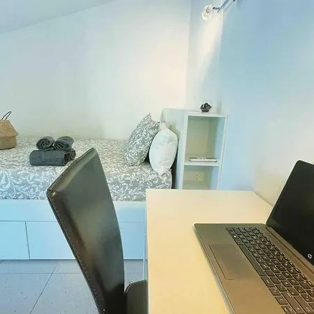Con Piscina Y Parking Mas Blau Apartment