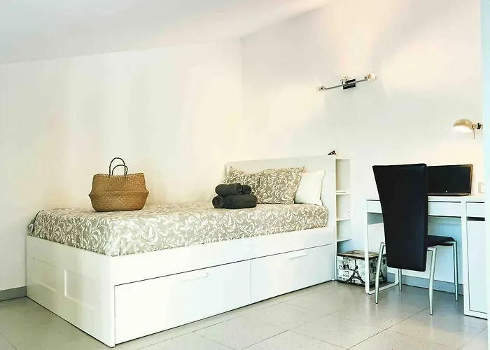 Duplex Piscina Y Parking Masblau By Host&joy Lloret de Mar