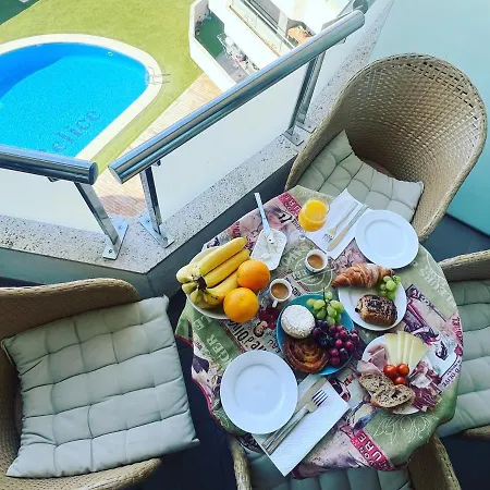 Appartamento Con Piscina Y Parking Mas Blau
