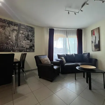 Con Piscina Y Parking Mas Blau Appartamento Lloret de Mar